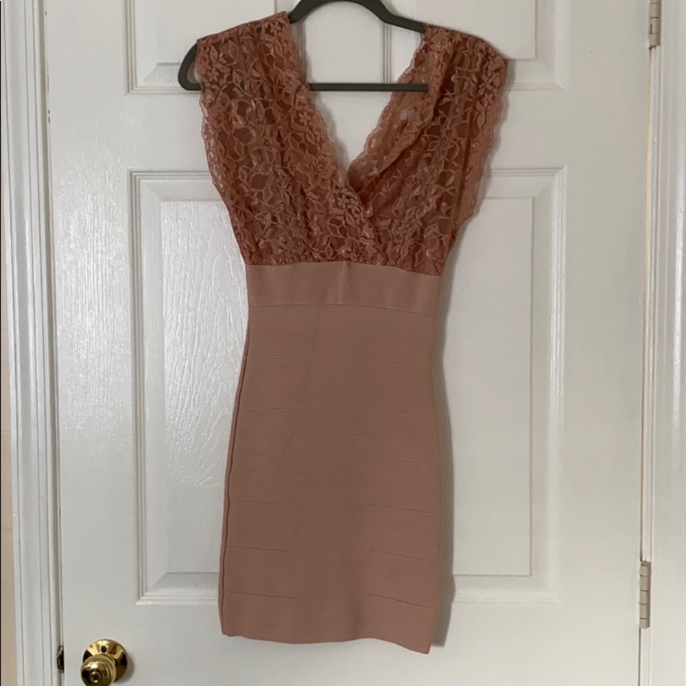 Mini dress with lace